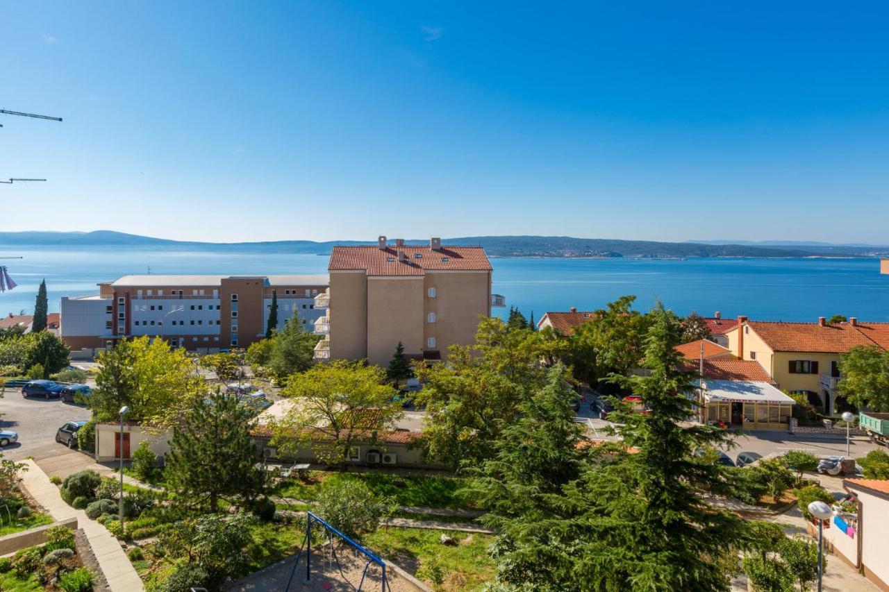 Ferienwohnung Apolic Crikvenica Exterior foto